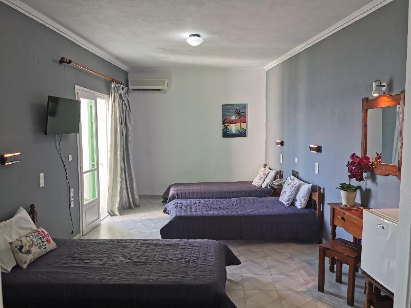 Tropicana Inn Нидри Екстериор снимка